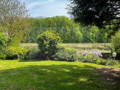 Resedinta exclusivista cu deschidere la Lacul Scrovistea